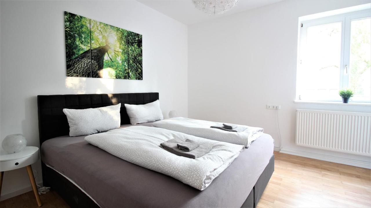 Light-Flooded City Apartment With Balcony And Garden Würzburg Dış mekan fotoğraf