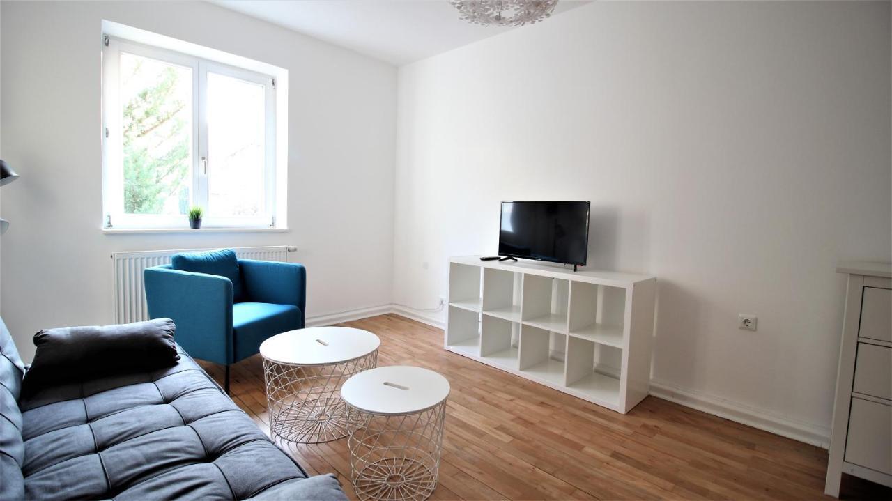 Light-Flooded City Apartment With Balcony And Garden Würzburg Dış mekan fotoğraf